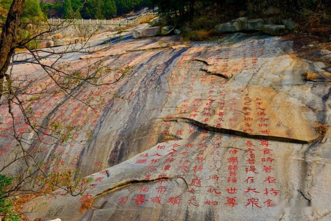 逃离神秘海底世界